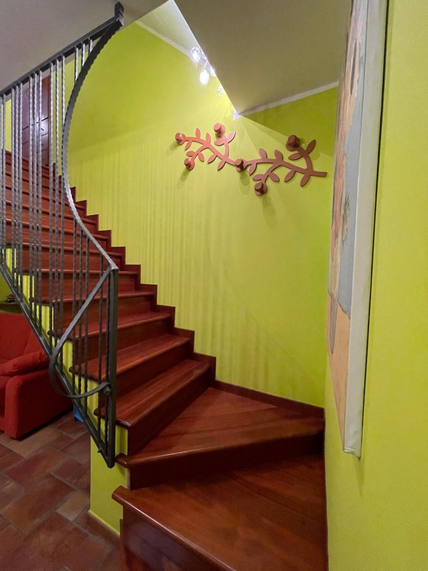Вилла La Casa Di Mene & Lu Pesche Экстерьер фото